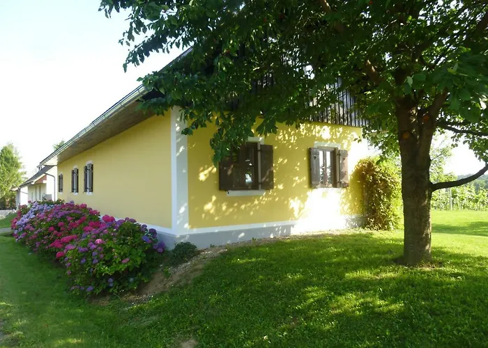 Gründl Ferienhaus *